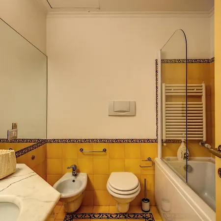 Charming By The Vatican Sx Apartamento *