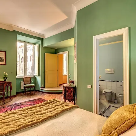 Charming By The Vatican Sx